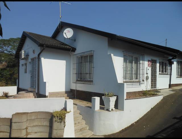 3 BEDROOM HOUSE FOR SALE IN RESERVOIR HILLS
